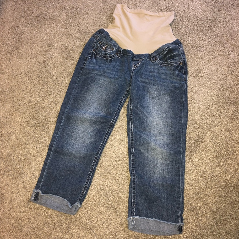 WallFlower | Maternity Jean Capris | XL | EUC